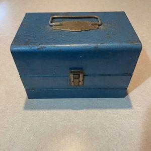 Vintage Blue Metal Film Chest Carrying Case-Holds